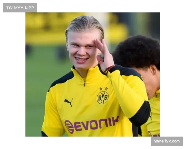 雷贾尼青训补偿仅10万欧元 多特低价淘到后防潜力新星